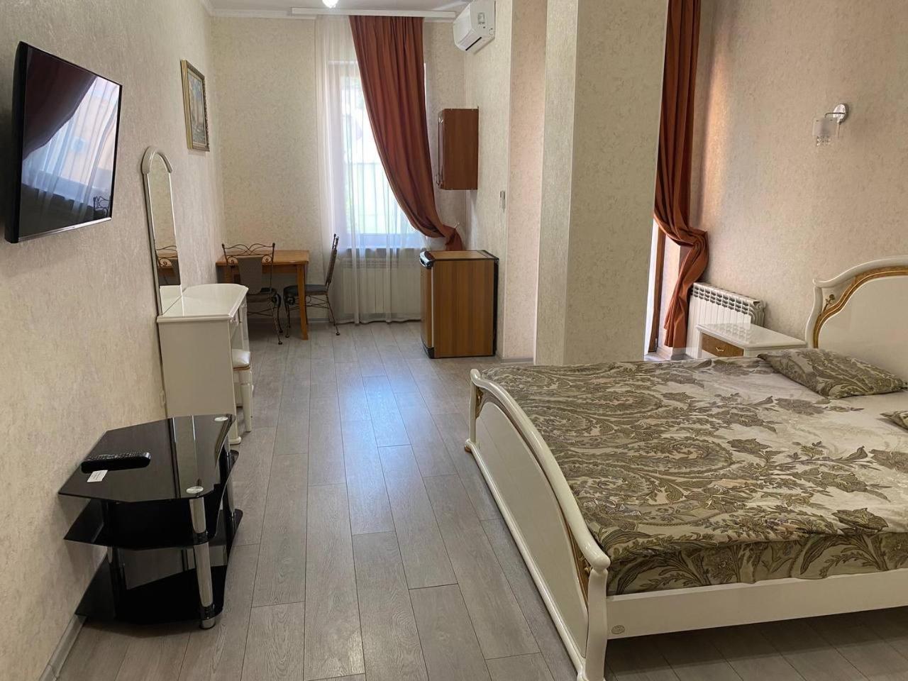 Valencia Hotel Одесса Экстерьер фото